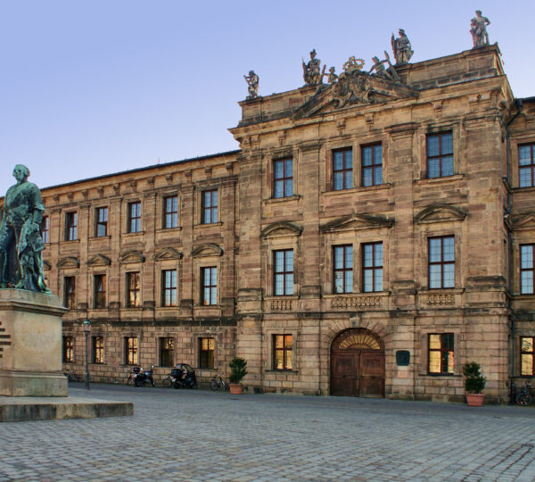 Friedrich-Alexander Üniversitesi Erlangen-Nürnberg (FAU)