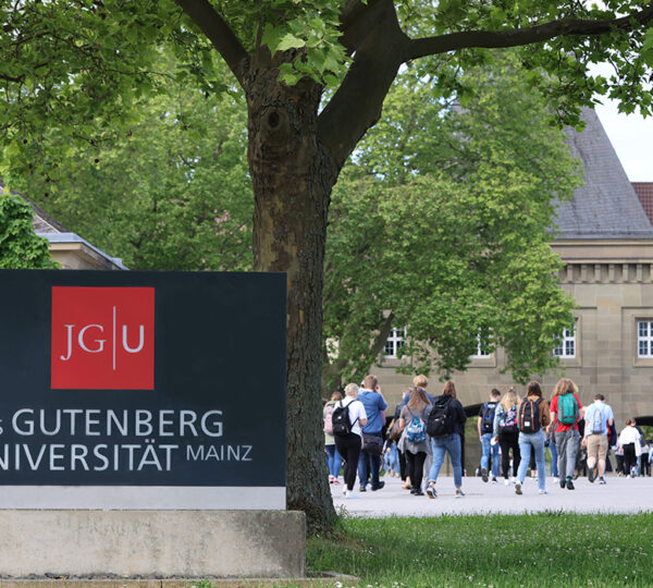 Mainz Johannes Gutenberg Üniversitesi