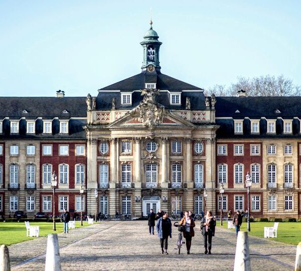 Westfälische Wilhelms Üniversitesi Münster