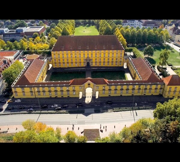 Osnabrück Üniversitesi