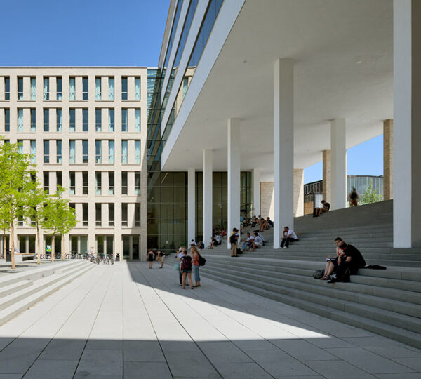 Darmstadt Teknik Üniversitesi