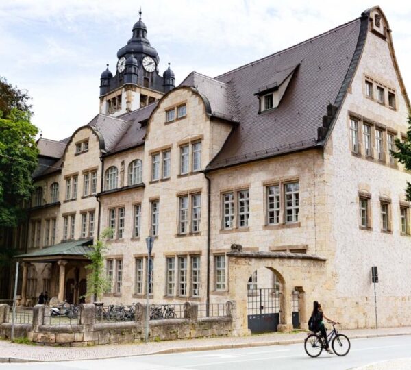 Jena Friedrich-Schiller Üniversitesi