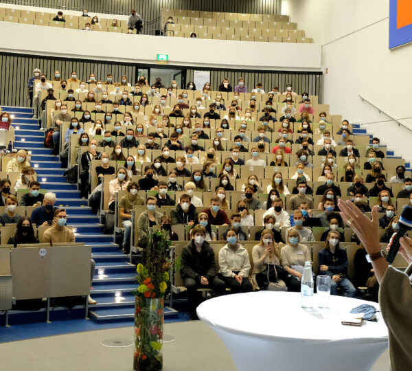 Düsseldorf Heinrich-Heine Üniversitesi