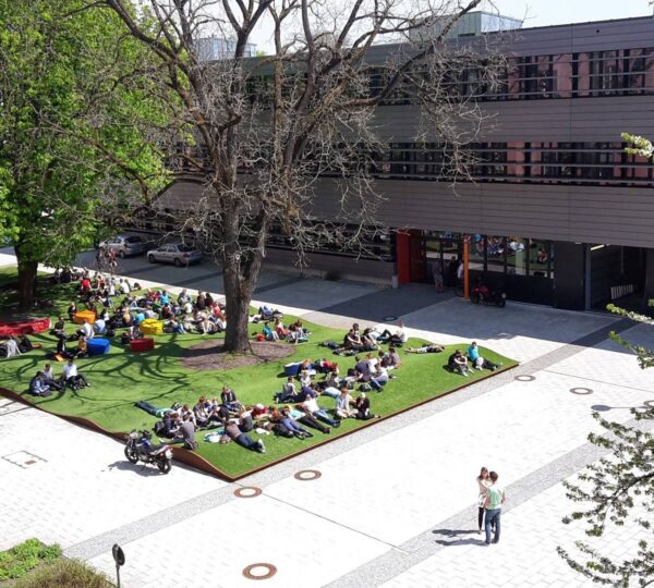 Augsburg Üniversitesi