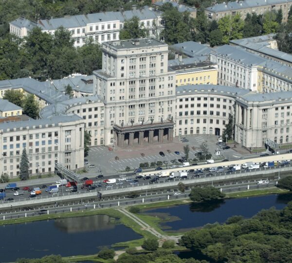 Moskova Devlet Teknik Üniversitesi (Bauman)