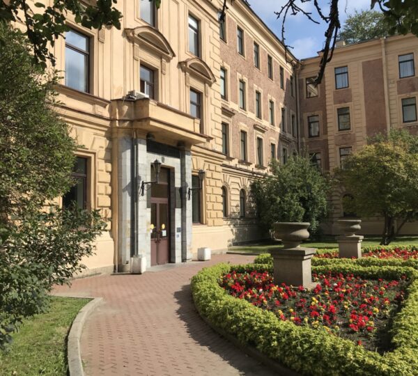St. Petersburg Pavlov Devlet Tıp Üniversitesi