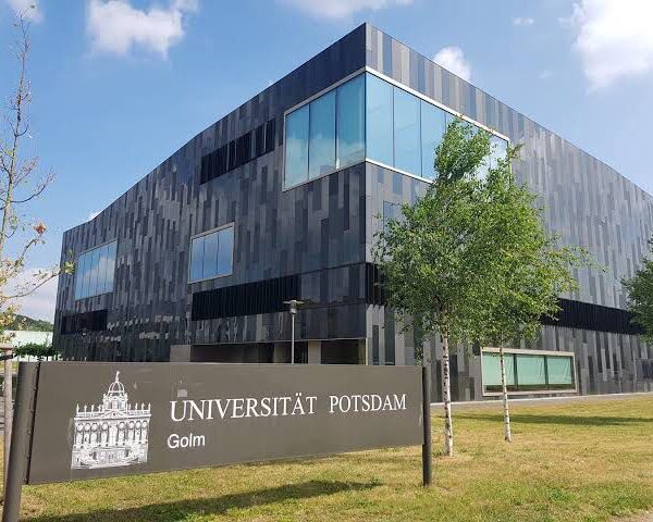 Potsdam Üniversitesi