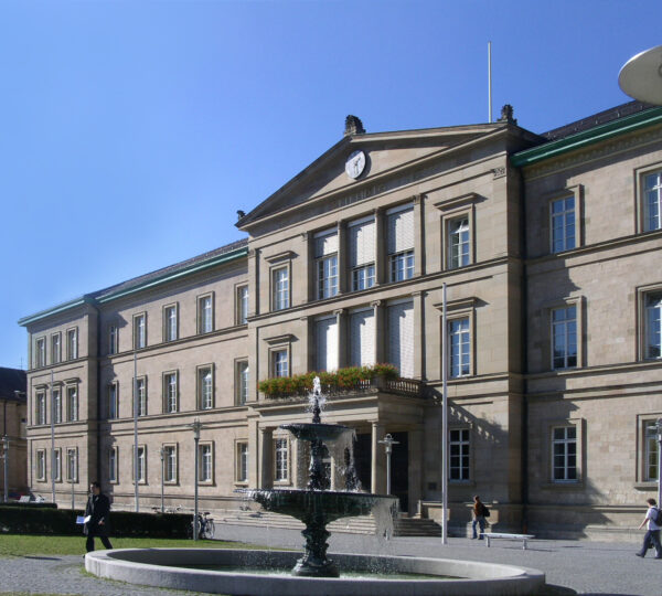 Tübingen Eberhard Karls Üniversitesi