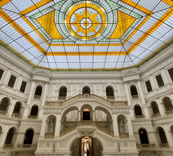 Varşova Teknoloji Üniversitesi - WUT