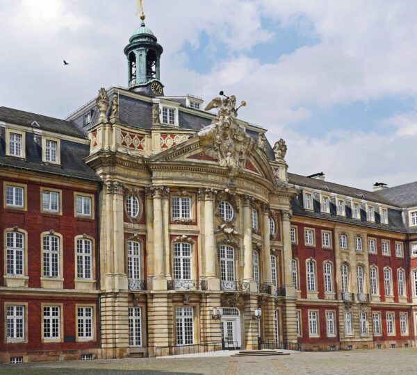 Westfälische Wilhelms Üniversitesi Münster