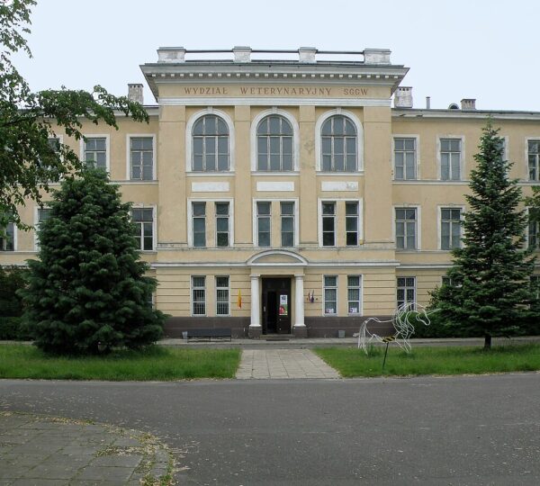 Varşova Yaşam Bilimleri Üniversitesi