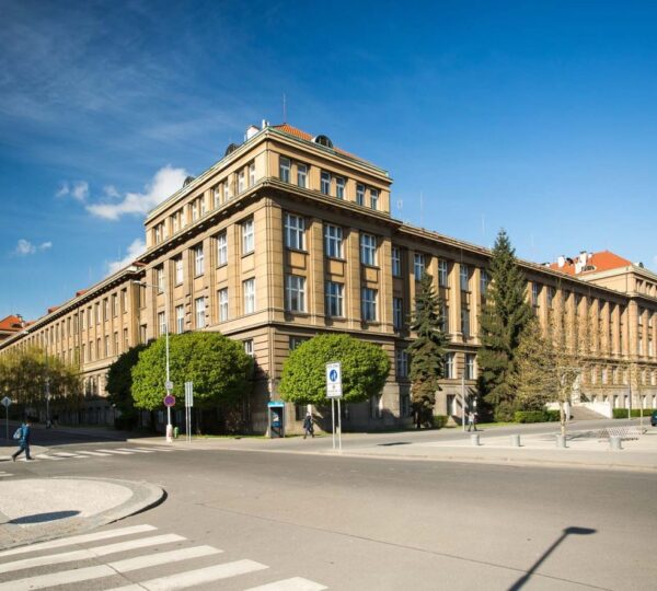 Kimya ve Teknoloji Üniversitesi Prag
