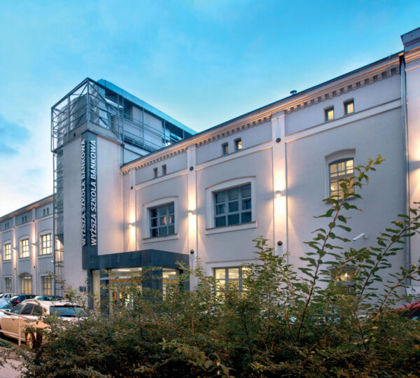 Varşova İşletme Üniversitesi