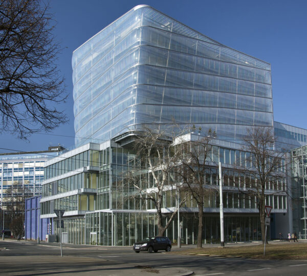 Çek Teknik Üniversitesi