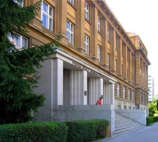Kimya ve Teknoloji Üniversitesi Prag