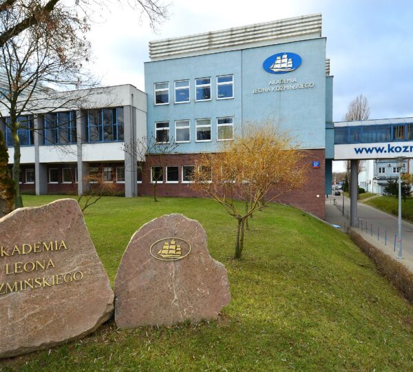 Kozminski Üniversitesi