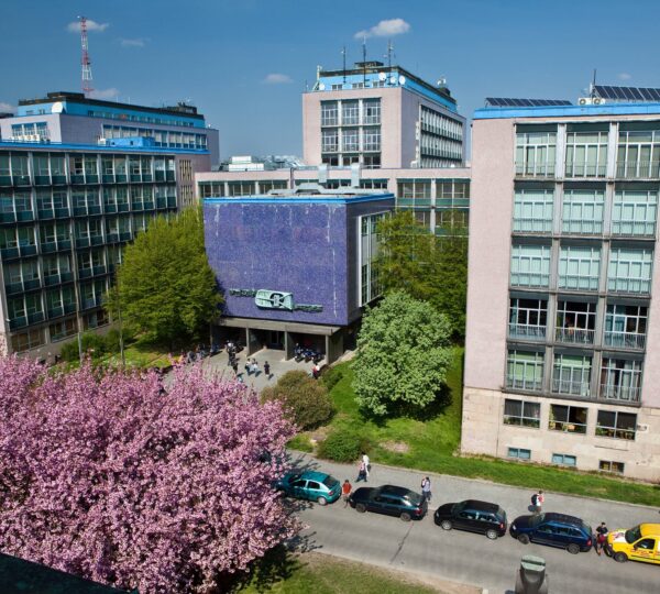 Çek Teknik Üniversitesi