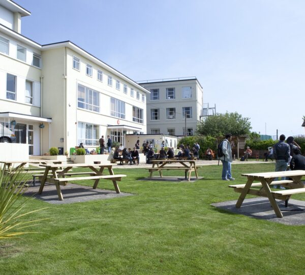 LAL Language Centres